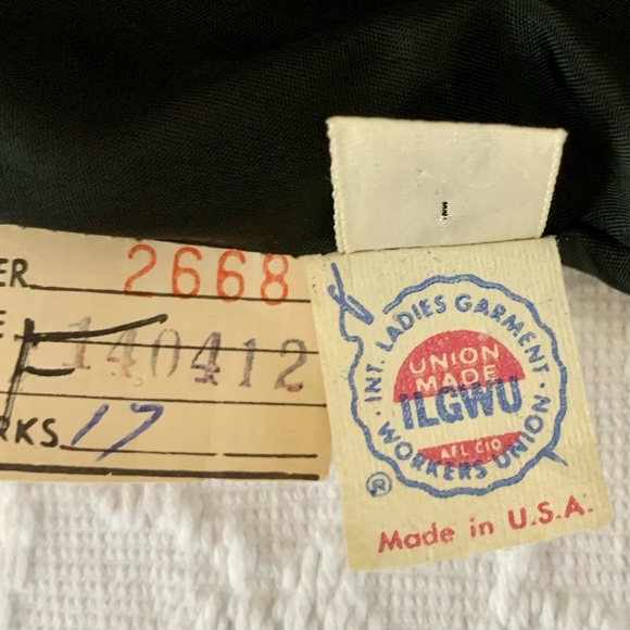 ALBERT CAPRARO Vintage 70’s Embroidered Blazer / Jacket with a Wide Sleeve. - Picture 4 of 10